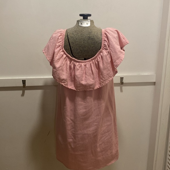 Cute pink linen off the shoulder mini dress - Picture 4 of 6